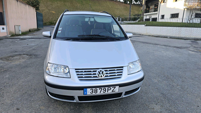 VW Sharan 1.9 TDI -7 Lugares