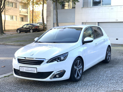 Peugeot 308 1.2 PureTech Allure 130cv