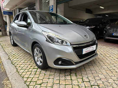 Peugeot 208 1.6 BlueHDi Style