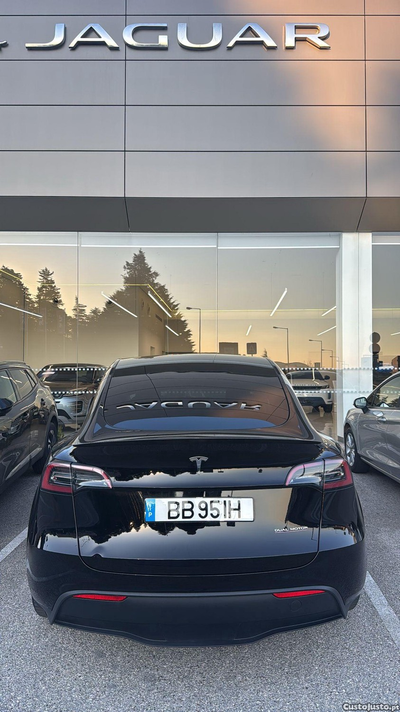 Tesla Model Y Performance