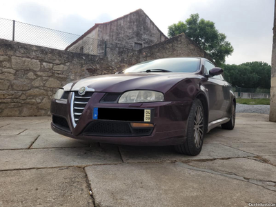 Alfa Romeo GT 1.9 JTDM 16V, 150 CV