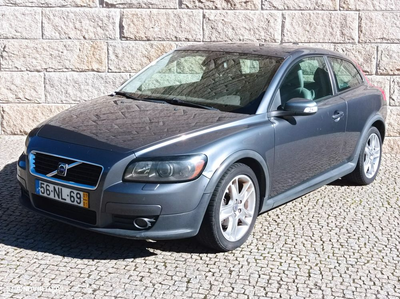 Volvo C30 1.6 D Nível 3