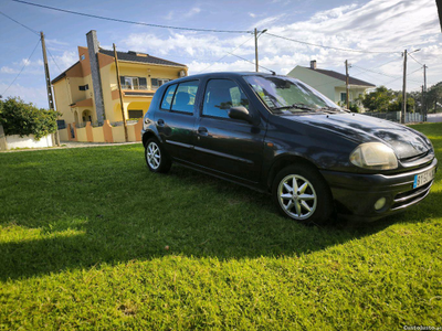 Renault Clio 1.2