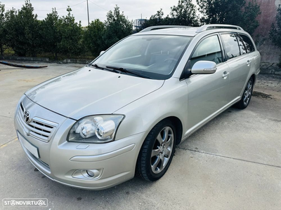 Toyota Avensis SW 2.0 D-4D Sol+GPS