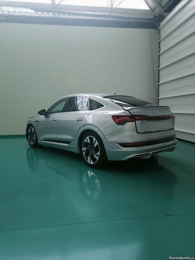 Audi e-tron SportBack 55 Quattro S Line