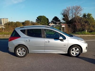 Peugeot 207 1.4 SE Sportium