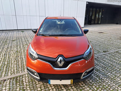 Renault Captur 1.5 DCI Expression - 90 CV.