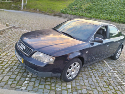 Audi A6 (4B)