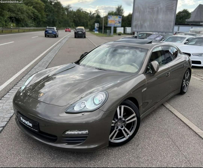 Porsche Panamera PDK