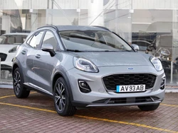 Ford Puma 1.0 EcoBoost MHEV Titanium