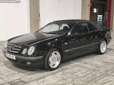 Mercedes-Benz CLK 220 clk 320 v6