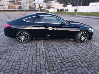 Mercedes-Benz C 220 AMG