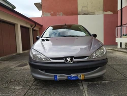 Peugeot 206 1.4 HDI impecável