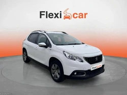 Peugeot 2008 1.2 PureTech Style