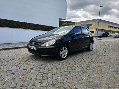 Peugeot 307 1.6 Hdi 110 cv