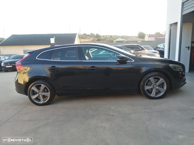 Volvo V40 2.0 D4 Summum