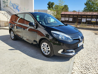 Renault Grand Scénic 1.5Dci Dynamique