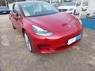 Tesla Model 3 Model 3 Range Plus