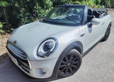 MINI Cooper D Auto