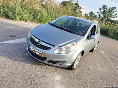 Opel Corsa 1.3cdti 5 lugares