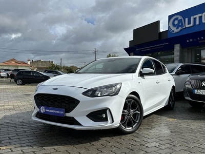 Ford Focus 1.0 EcoBoost MHEV ST-Line