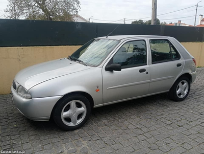 Ford Fiesta ghia