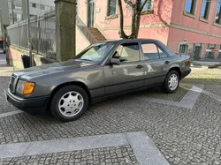 Mercedes-Benz E 230 V6 Sport