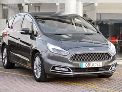 Ford S-MAX 2.0 TDCi Vignale Powershift