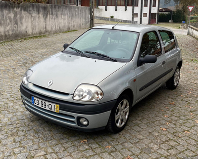 Renault Clio Comercial 1.9D 65cv