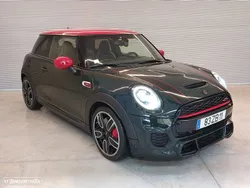 MINI 3 Portas John Cooper Works Auto Desportiva