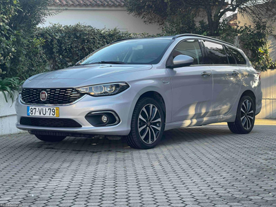 Fiat Tipo 1.3 M-Jet Lounge