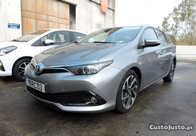 Toyota Auris CONFORT+PACK SPORT