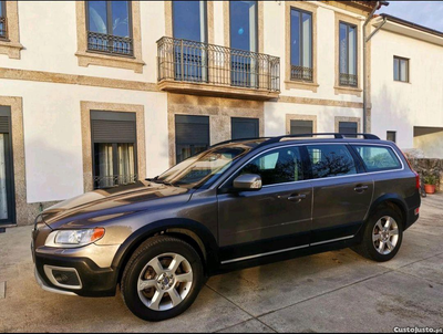 Volvo XC70 awd 2.4