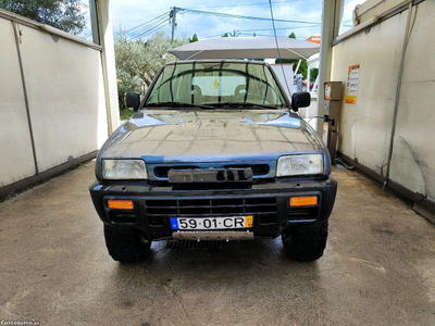 Nissan Terrano 2