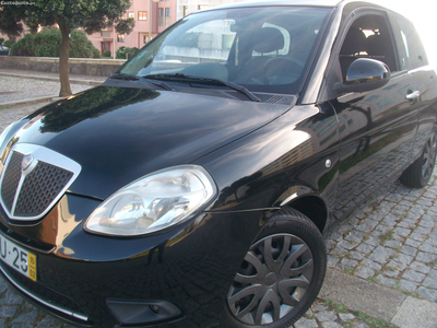 Lancia Ypsilon 1.2  Impecável