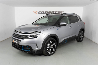 Citroën C5 Aircross 1.6 Hybrid Shine e-EAT8