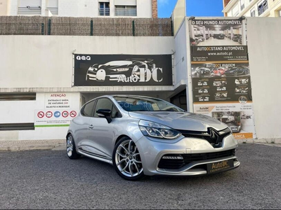 Renault Clio 1.6 T RS EDC