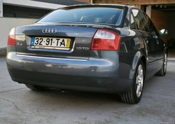 Audi A4 limusine