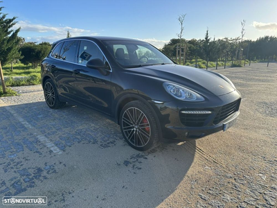 Porsche Cayenne Turbo