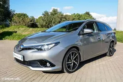 Toyota Auris 1.4 D-4D Com. +P.Techno+P.Sport