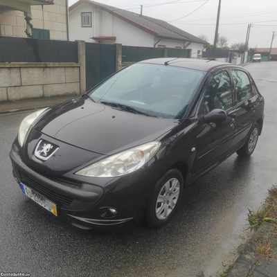 Peugeot 206 plus 1.1 Gasolina