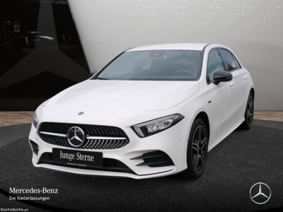 Mercedes-Benz A 250 e AMG 2 anos Garantia Estrelas Jovens