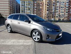 Toyota Auris Touring Sports 2.0 D-4D Exclusive