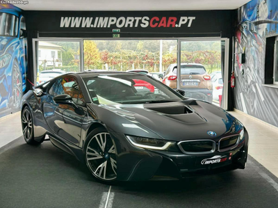 BMW i8 i8 STANDARD