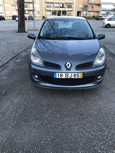 Renault Clio 1.2 85cv