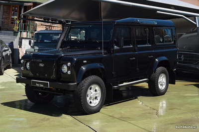 Land Rover Defender 110 SW 2.5 Td5 SE