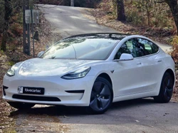 Tesla Model 3 Standard Range Plus RWD