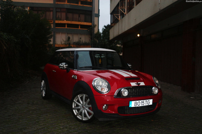 MINI John Cooper Works R56