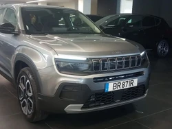 Jeep Avenger 1.2 e-Hybrid Altitude DCT