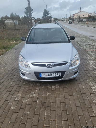 Hyundai i30 1.6 crdi matricula alema como novo